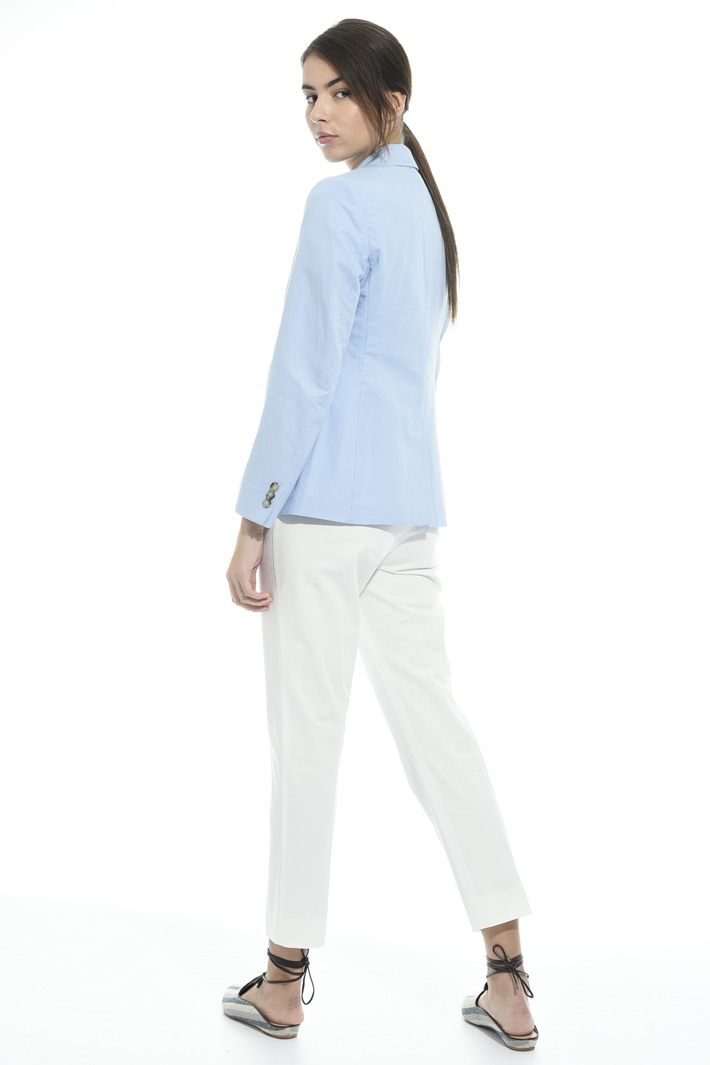 Cotton and linen blazer
Intrend Cotton and linen blazer
Intrend