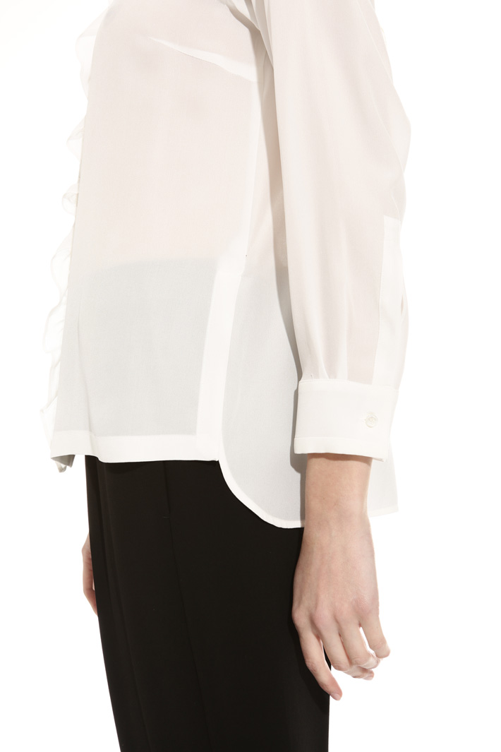 Frilled silk shirt Intrend Frilled silk shirt Intrend
