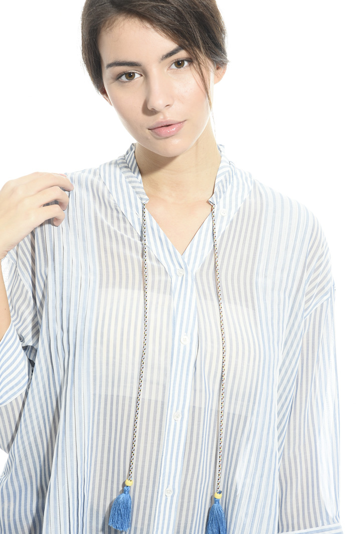 Shirt with tassels Intrend Shirt with tassels Intrend