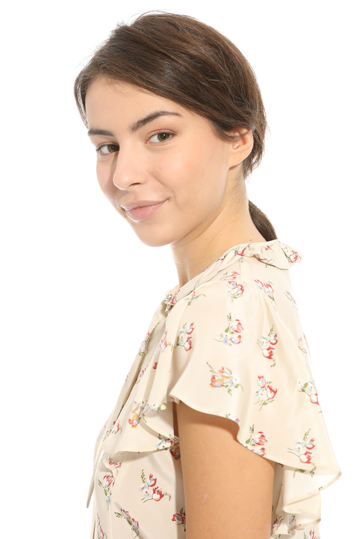 Printed silk blouse Intrend Printed silk blouse Intrend