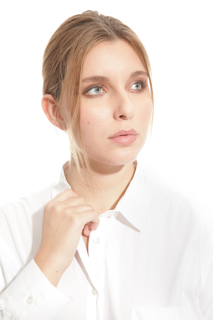 Camicia lunga in popeline Intrend Camicia lunga in popeline Intrend