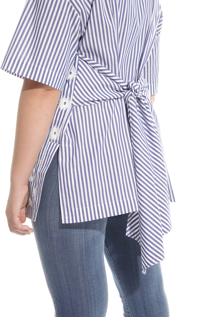 Camicia in cotone con ricamo Intrend Camicia in cotone con ricamo Intrend