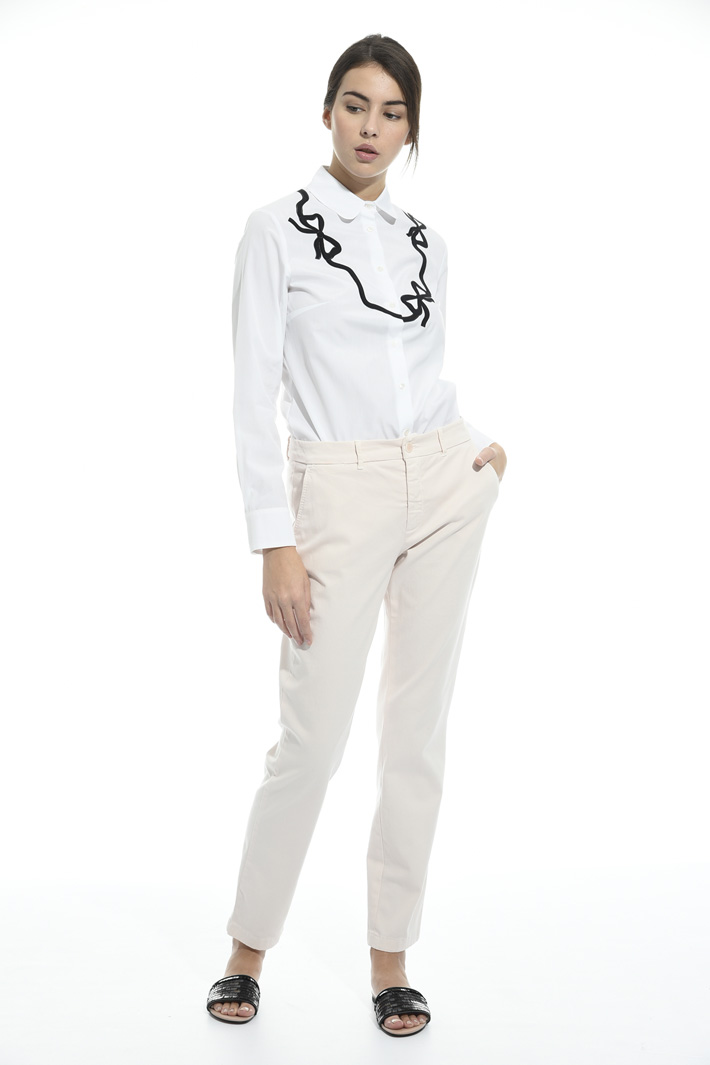 Pantalone sigaretta in cotone Intrend Pantalone sigaretta in cotone Intrend