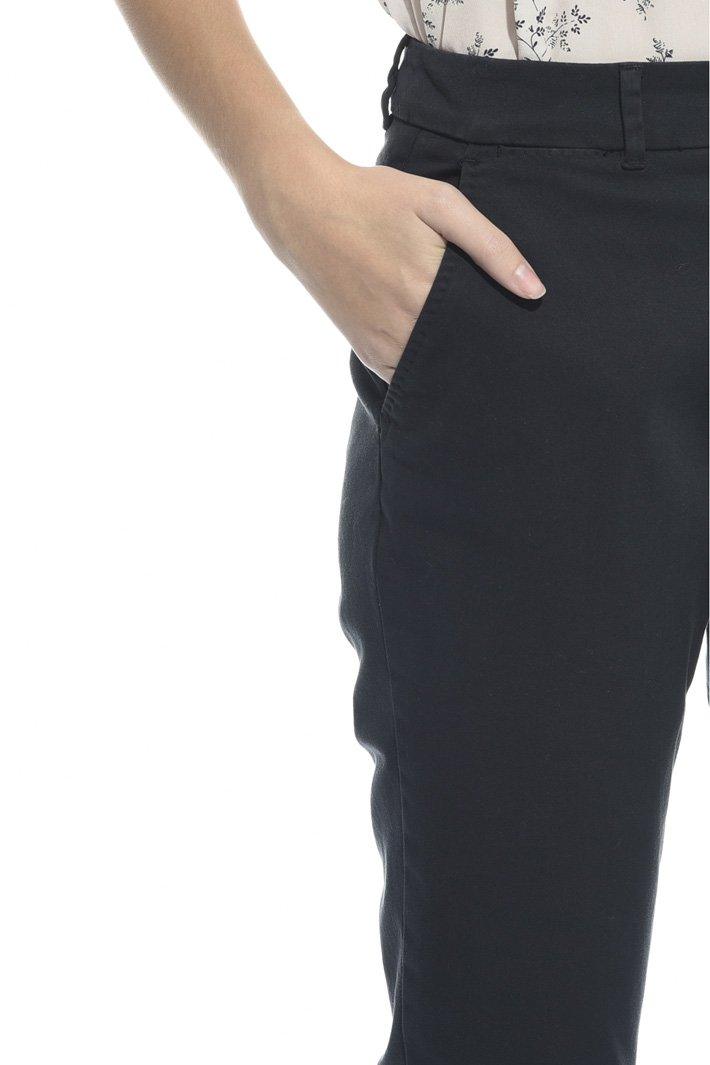 Cotton cigarette trousers Intrend Cotton cigarette trousers Intrend
