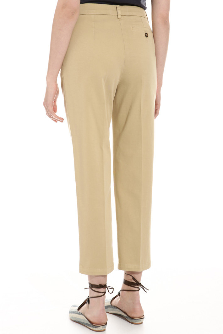 Stretch gabardine trousers
Intrend Stretch gabardine trousers
Intrend