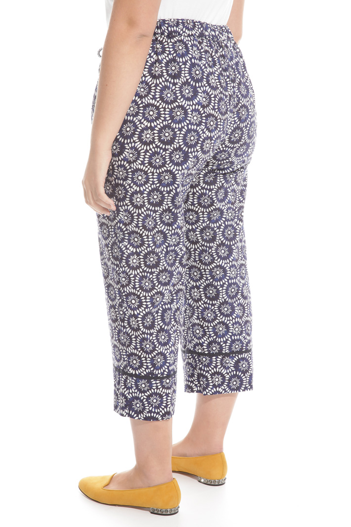 Pantaloni cropped in popeline Intrend Pantaloni cropped in popeline Intrend