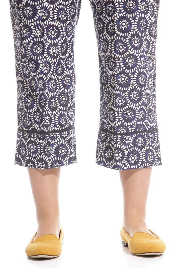 Pantaloni cropped in popeline Intrend Pantaloni cropped in popeline Intrend
