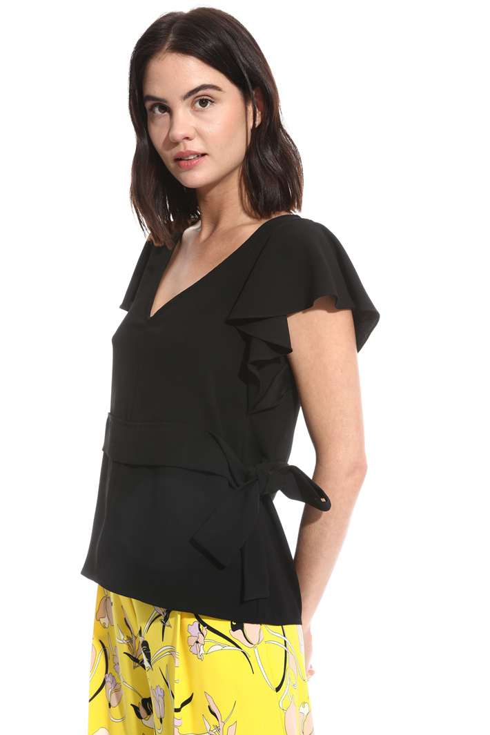 Top in crepe compatto Intrend Top in crepe compatto Intrend