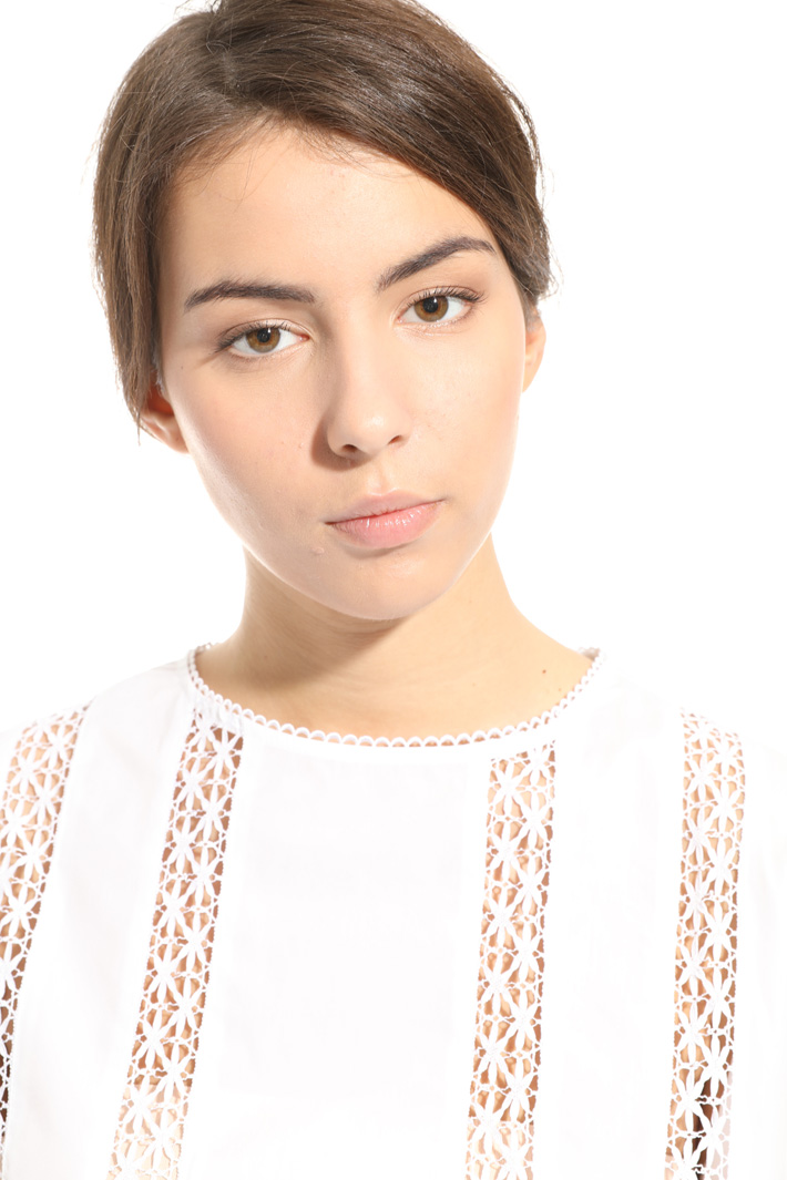 Casacca con intarsi traforati Intrend Casacca con intarsi traforati Intrend