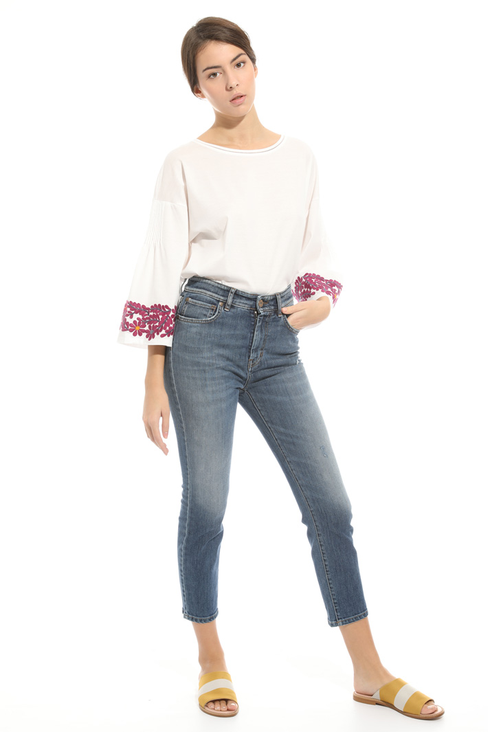 Cropped denim jeans Intrend Cropped denim jeans Intrend