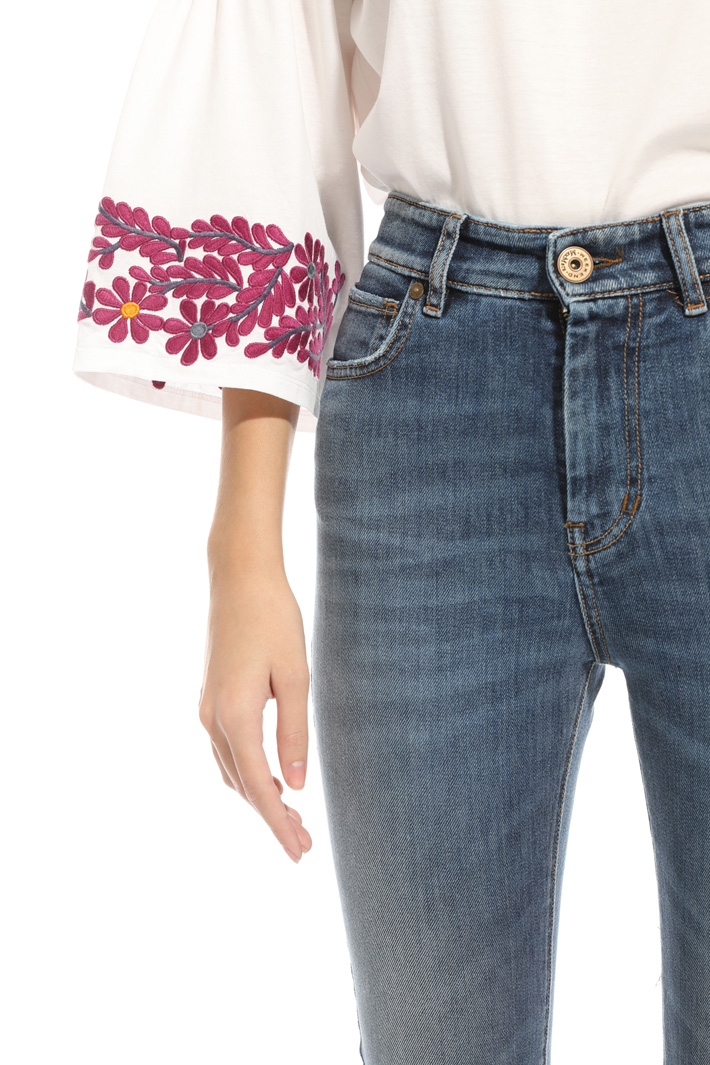 Cropped denim jeans Intrend Cropped denim jeans Intrend
