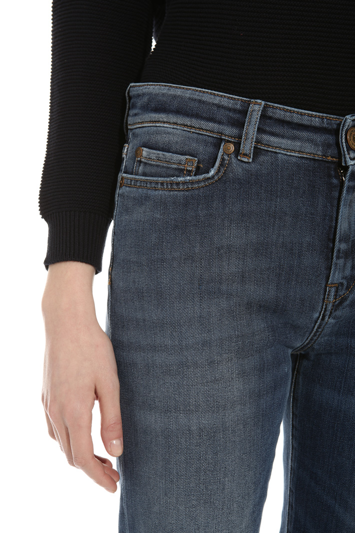 Cropped straight leg jeans Intrend Cropped straight leg jeans Intrend