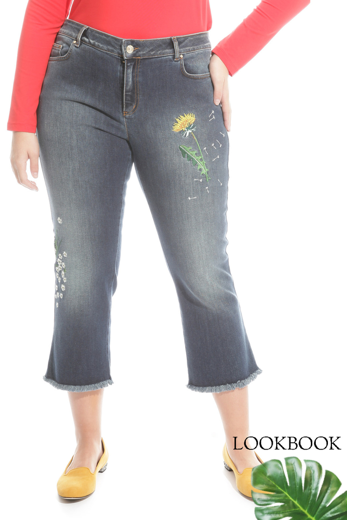 Jeans cropped ricamato Intrend Jeans cropped ricamato Intrend