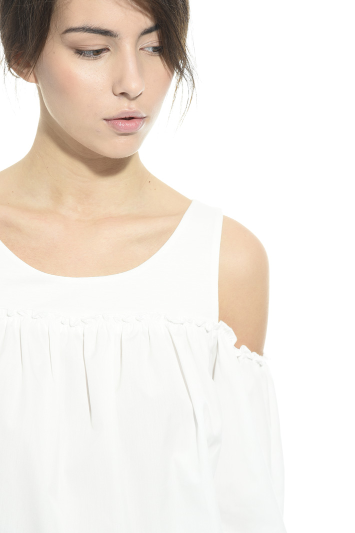 Top con spalle scoperte Intrend Top con spalle scoperte Intrend
