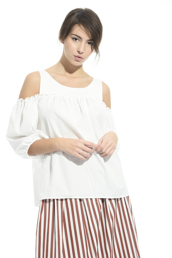 Top con spalle scoperte Intrend Top con spalle scoperte Intrend