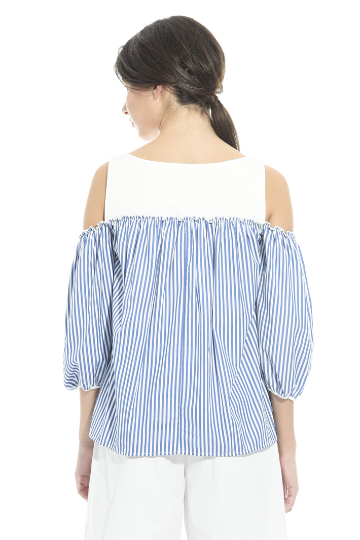Top con spalle scoperte Intrend Top con spalle scoperte Intrend