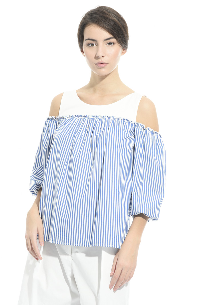 Top con spalle scoperte Intrend Top con spalle scoperte Intrend