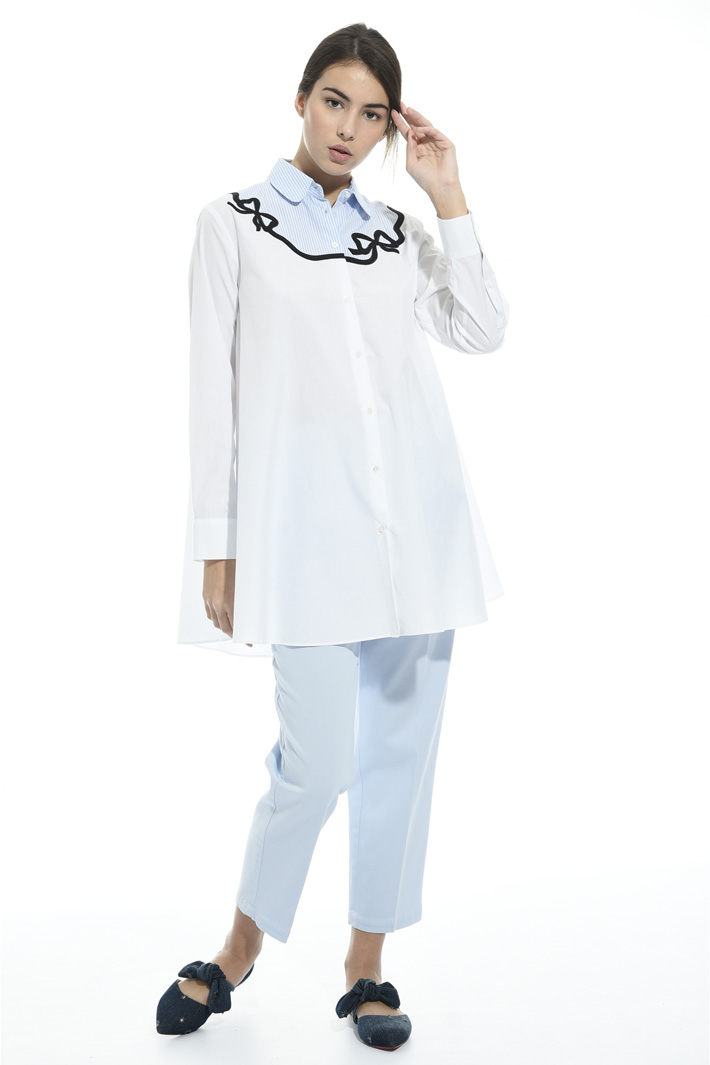 Camicia over con ricamo Intrend Camicia over con ricamo Intrend