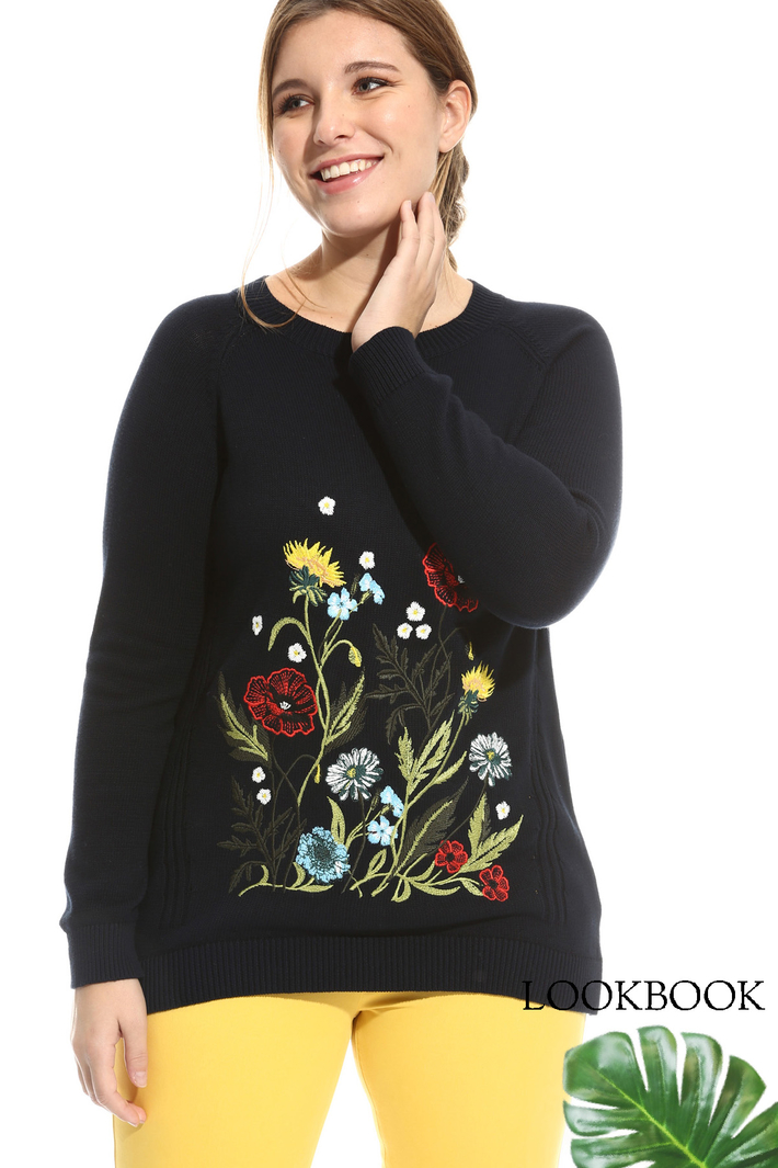 Maglia in cotone con ricamo Intrend Maglia in cotone con ricamo Intrend