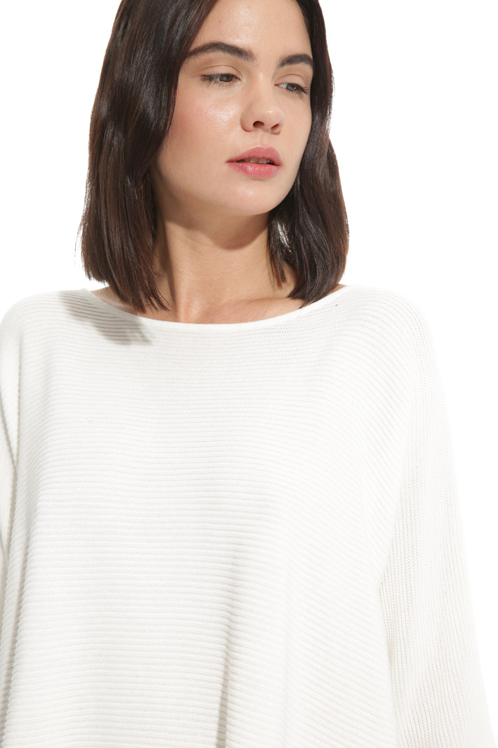 Maglia a coste in viscosa Intrend Maglia a coste in viscosa Intrend