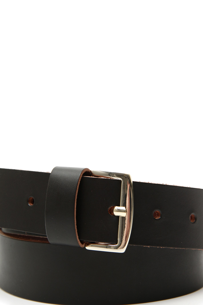 Matt-effect leather belt Intrend Matt-effect leather belt Intrend