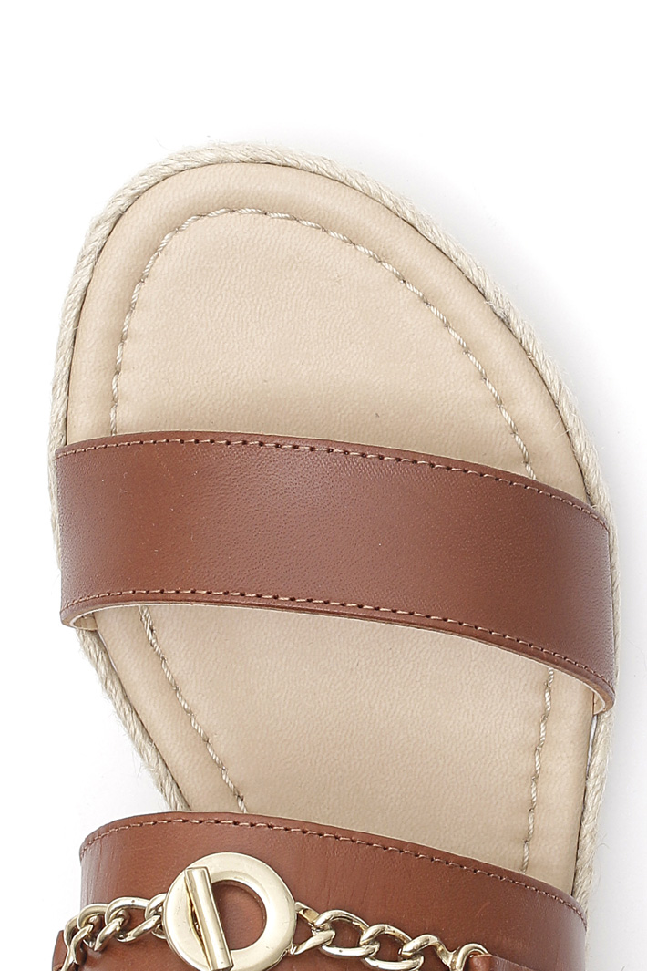 Leather sandal with bands Intrend Leather sandal with bands Intrend