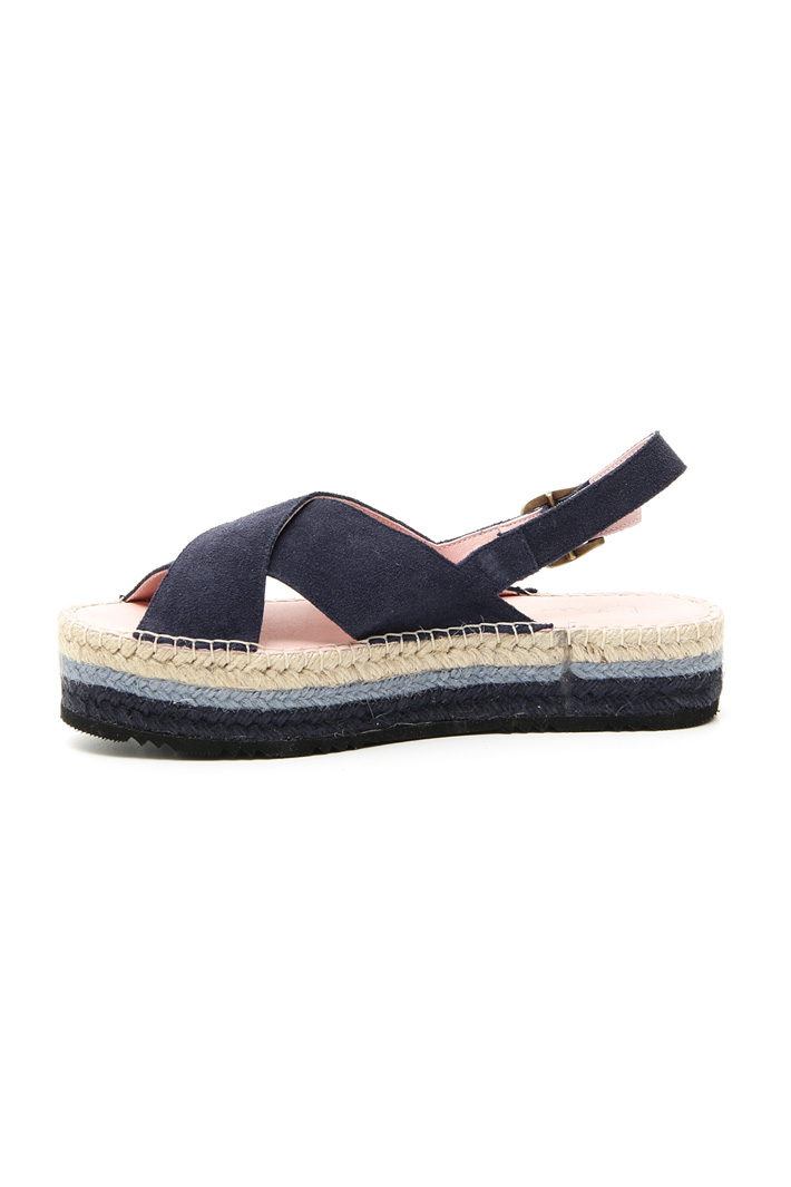 Platform sandals Intrend Platform sandals Intrend