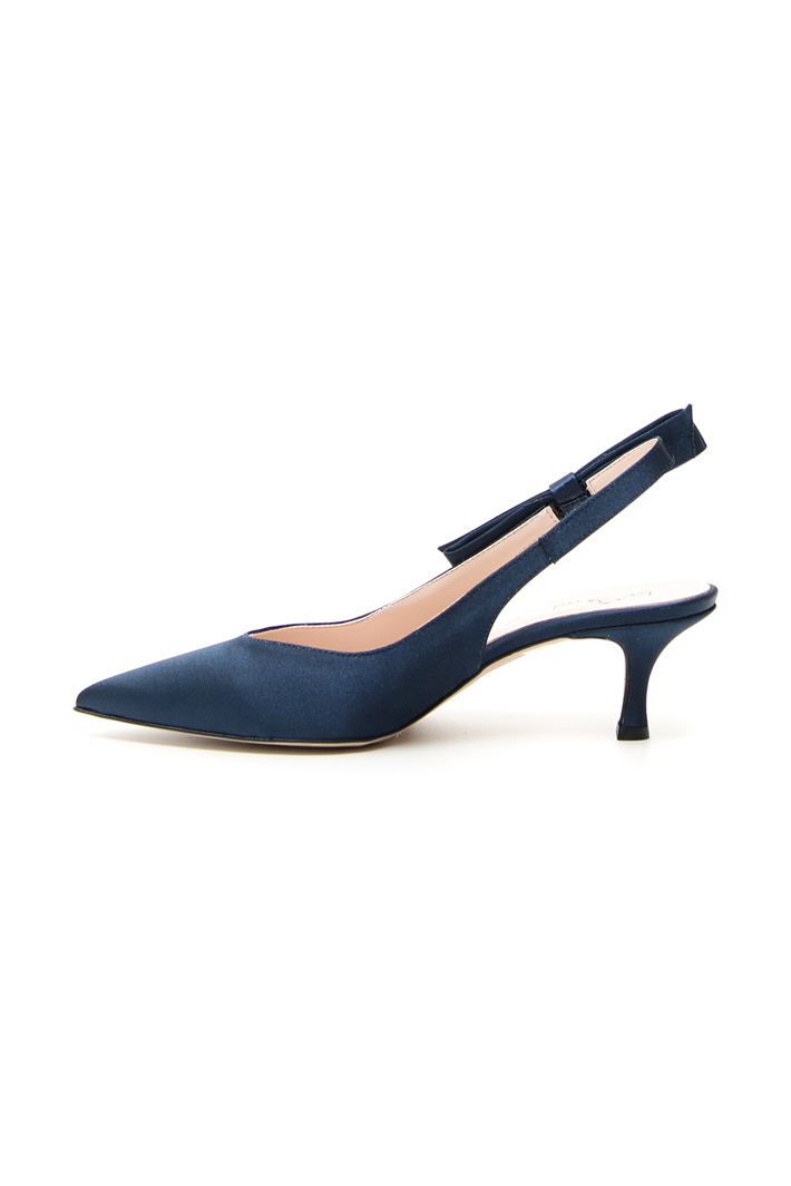 Satin slingback décolleté Intrend Satin slingback décolleté Intrend