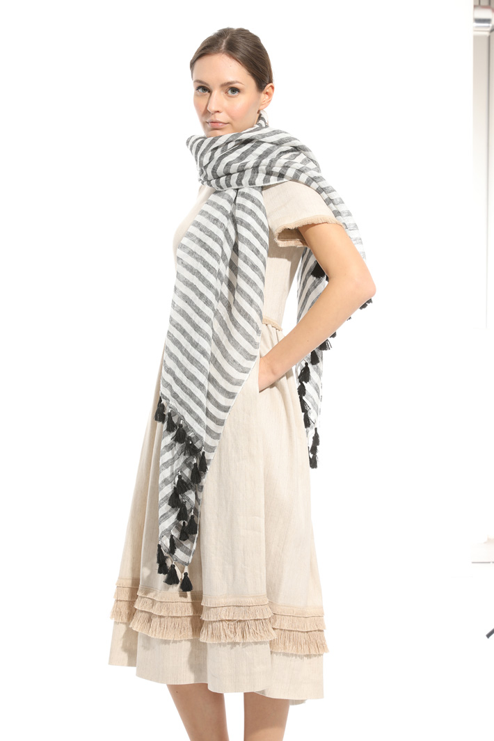 Tassel linen scarf Diffusione Tessile Tassel linen scarf Diffusione Tessile