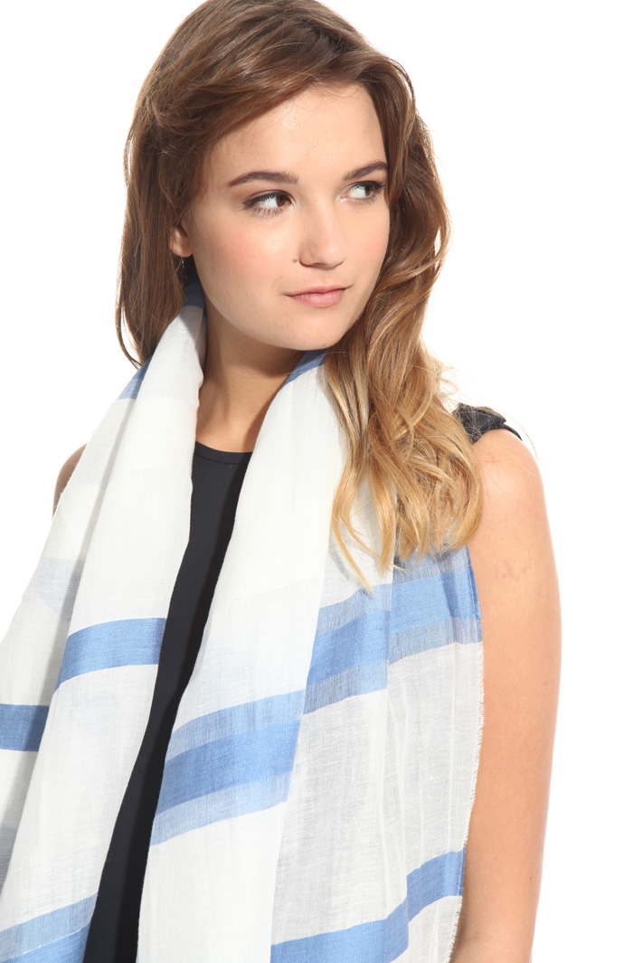 Sciarpa in lino jacquard Intrend Sciarpa in lino jacquard Intrend