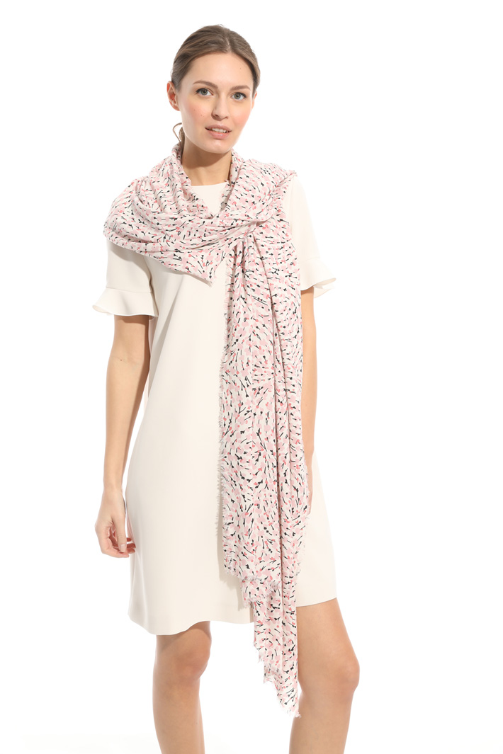 Floral viscose scarf Diffusione Tessile Floral viscose scarf Diffusione Tessile