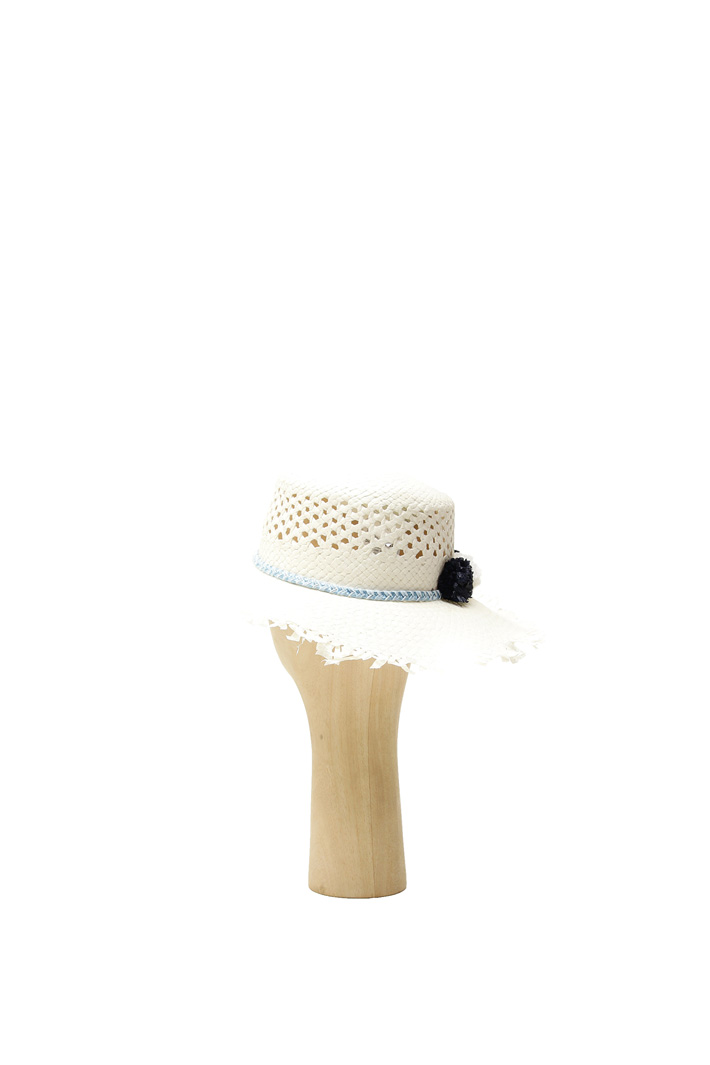 Fringed trim hat Intrend Fringed trim hat Intrend