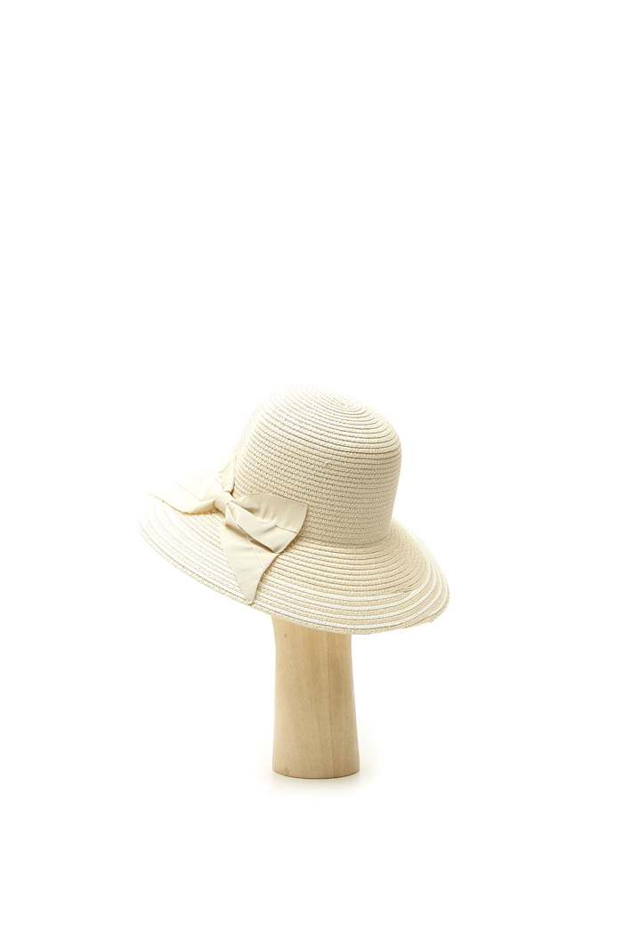 Cappello con maxi fiocco Intrend Cappello con maxi fiocco Intrend