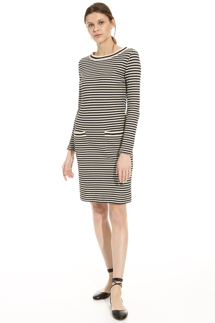Jacquard knit dress Intrend Jacquard knit dress Intrend
