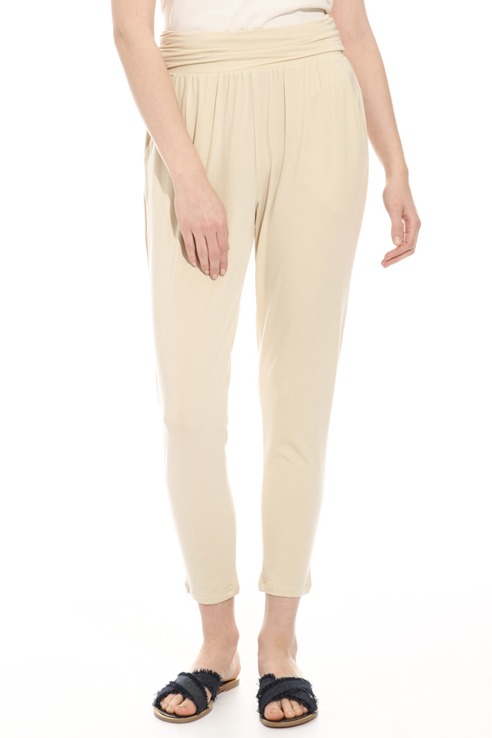 Pantalone con cintone elastico Intrend Pantalone con cintone elastico Intrend