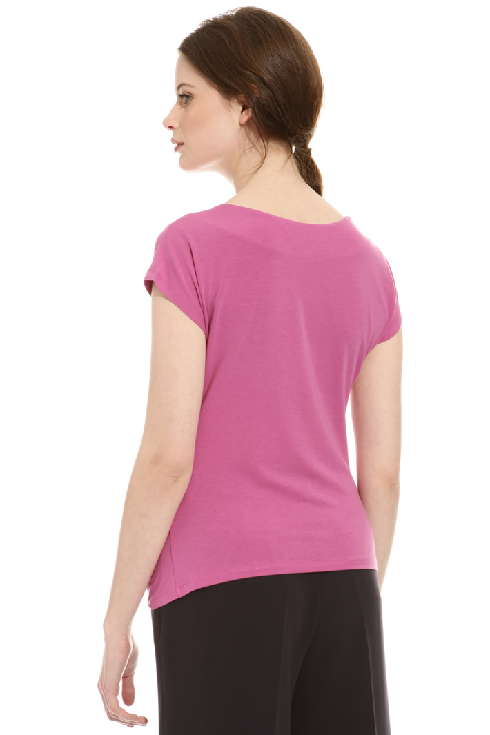 T-shirt con scollo morbido Intrend T-shirt con scollo morbido Intrend