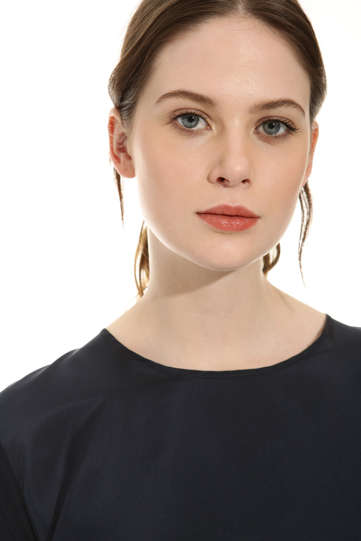 Top con piume staccabili Intrend Top con piume staccabili Intrend