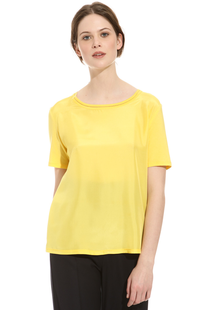 T-shirt mix di cotone e seta Intrend T-shirt mix di cotone e seta Intrend