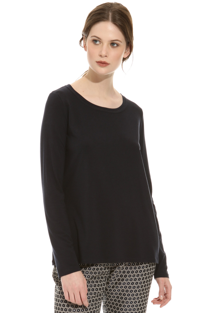 Hemstitch border T-shirt Intrend Hemstitch border T-shirt Intrend