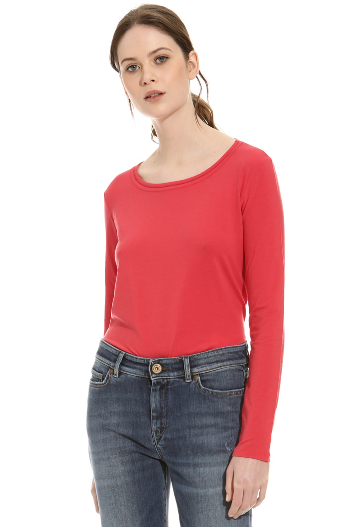T-shirt con scollo con ajour Intrend T-shirt con scollo con ajour Intrend