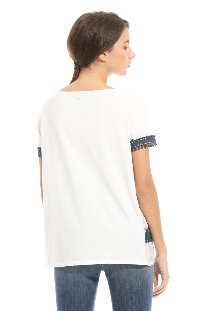 T-shirt in seta e cotone Intrend T-shirt in seta e cotone Intrend
