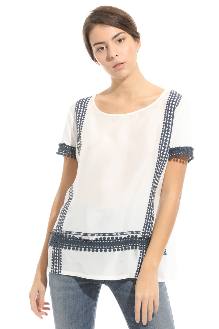T-shirt in seta e cotone Intrend T-shirt in seta e cotone Intrend