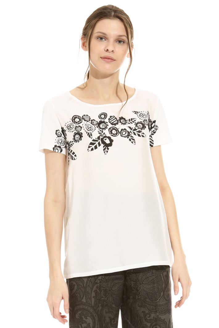T-shirt in seta e cotone Intrend T-shirt in seta e cotone Intrend