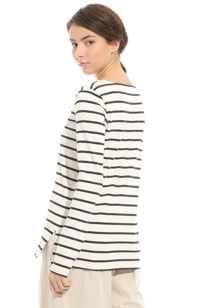 T-shirt in cotone stretch Intrend T-shirt in cotone stretch Intrend