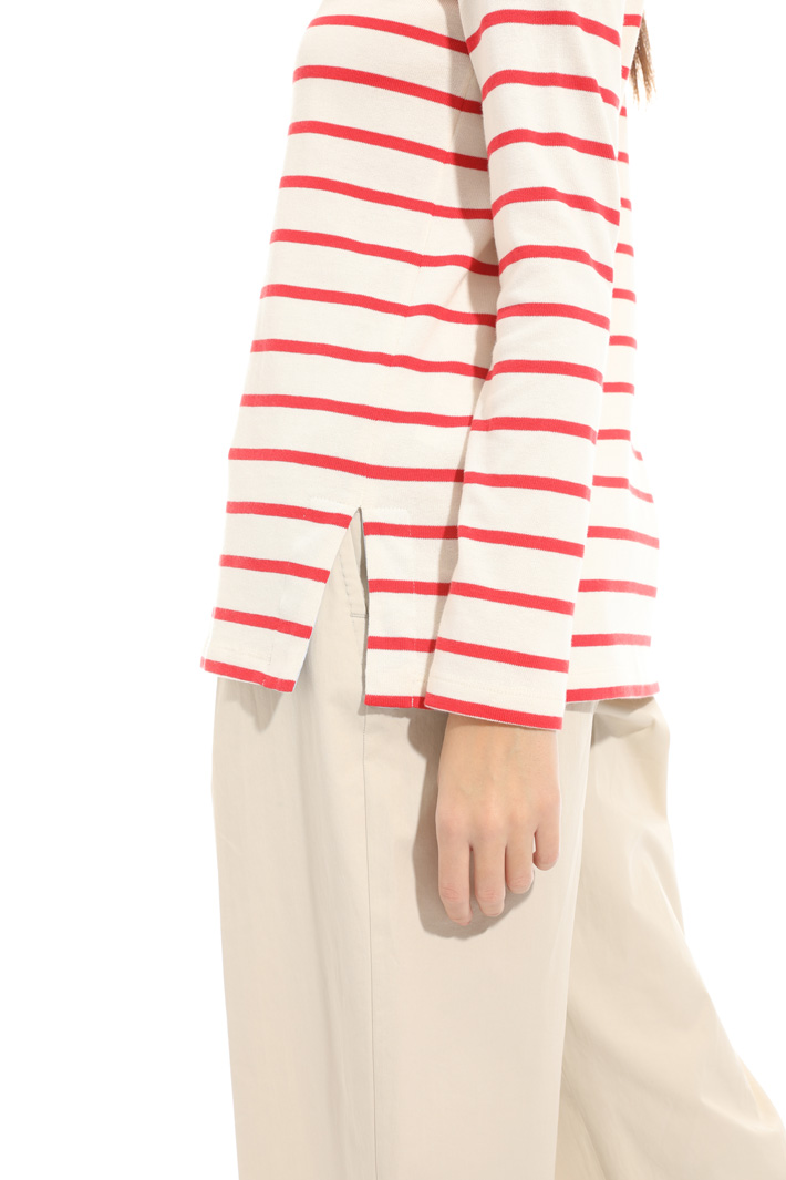 T-shirt in cotone stretch Intrend T-shirt in cotone stretch Intrend
