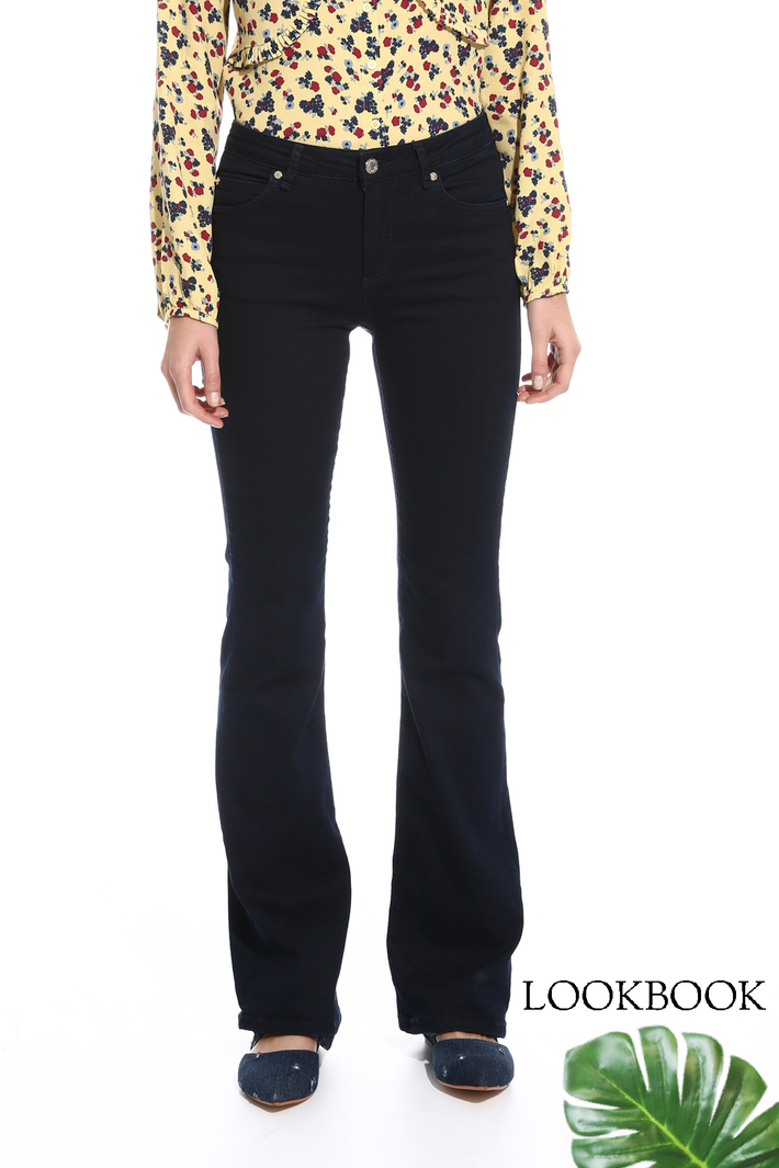 Flared denim trousers Intrend Flared denim trousers Intrend