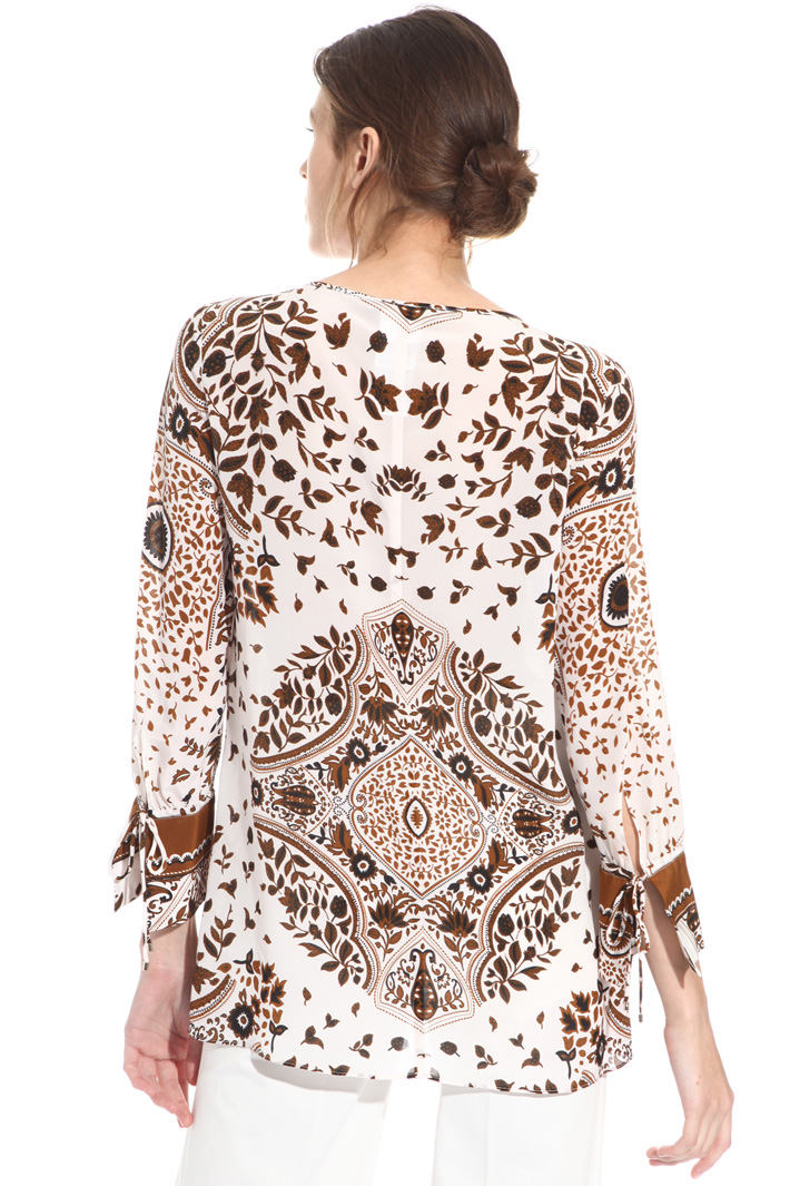 Blusa in pura seta stampata Intrend Blusa in pura seta stampata Intrend