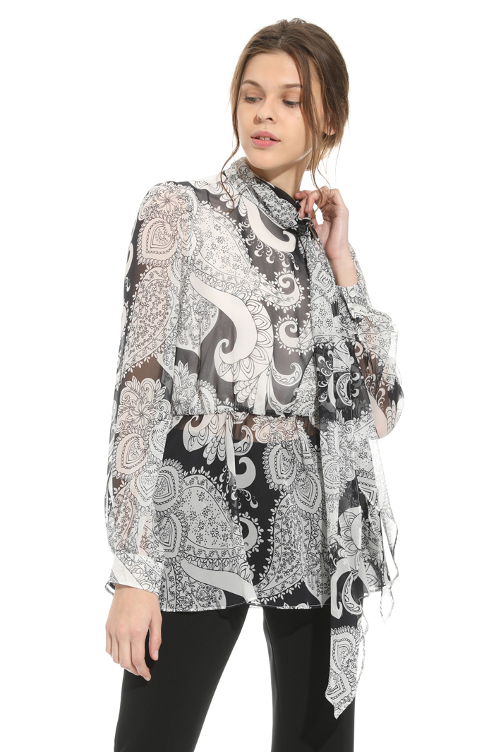 Blusa in seta stampata Intrend Blusa in seta stampata Intrend
