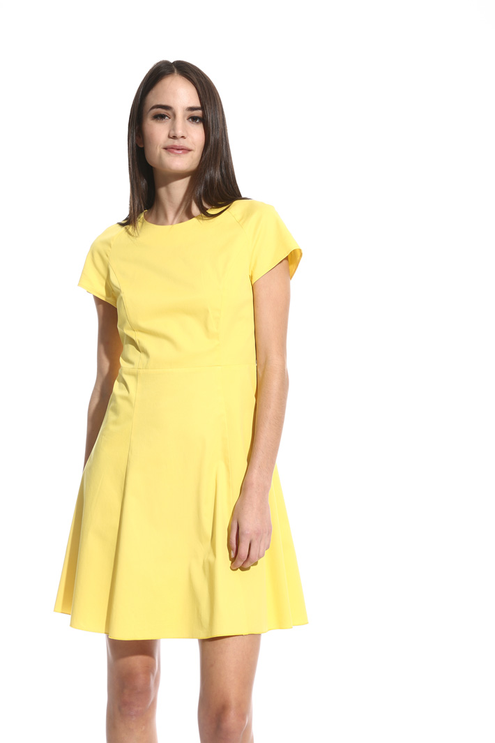 Poplin corolla dress Intrend Poplin corolla dress Intrend