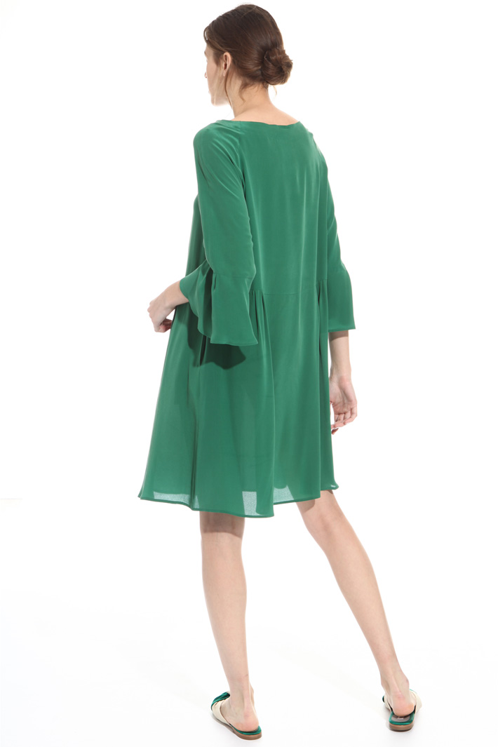 Washed silk dress
Intrend Washed silk dress
Intrend